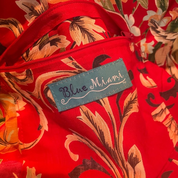 Make a Statement with Our Vintage Blue Miami Weaved Satchel Purse - Picture 8 of 8